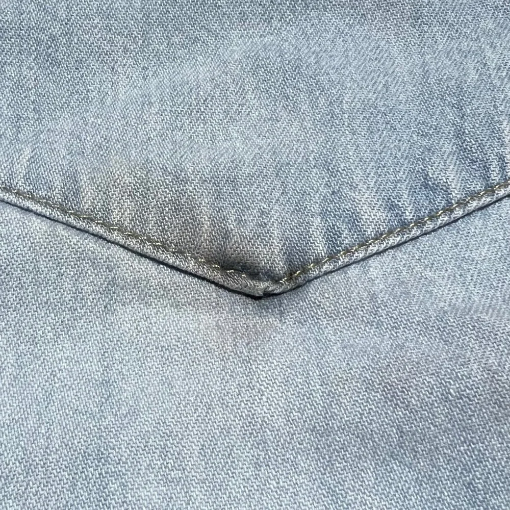 Levis Mens XXL Light Wash Denim Long Sleeve Western Pearl Snap Button Shirt Std